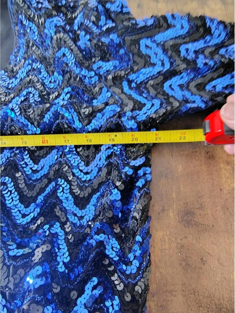 Vintage Three Flaggs USA Blue Black Sequence Shoulder pads Size M Long Sleeve V - Picture 7 of 9